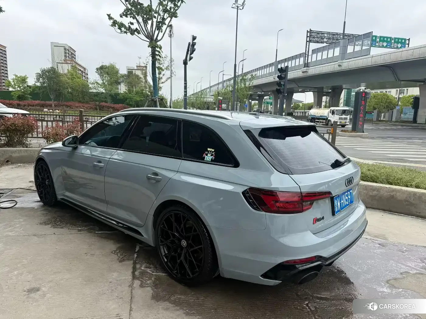 Audi RS 4 2019 Silver/gray из Китая, фото 3