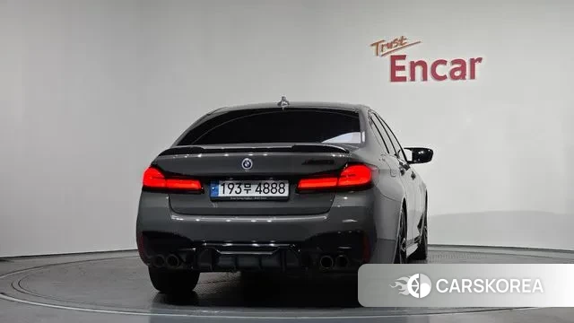 BMW 5 Series (G30) id 3671346 из Кореи 13