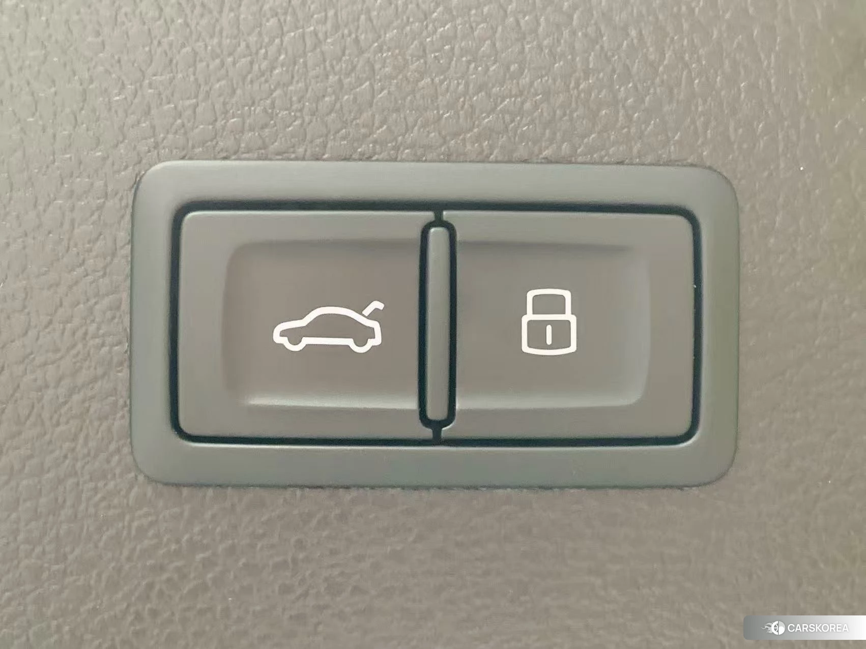 Audi Q5L id 4486360 из Китая 12