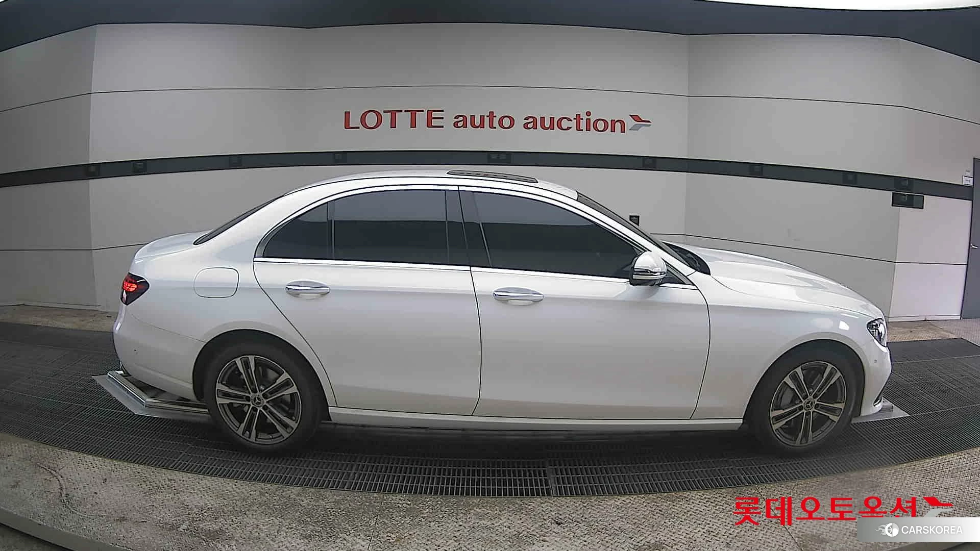 Mercedes-Benz Mercedes-Benz E350 4MATIC id 3875672 из Кореи 23