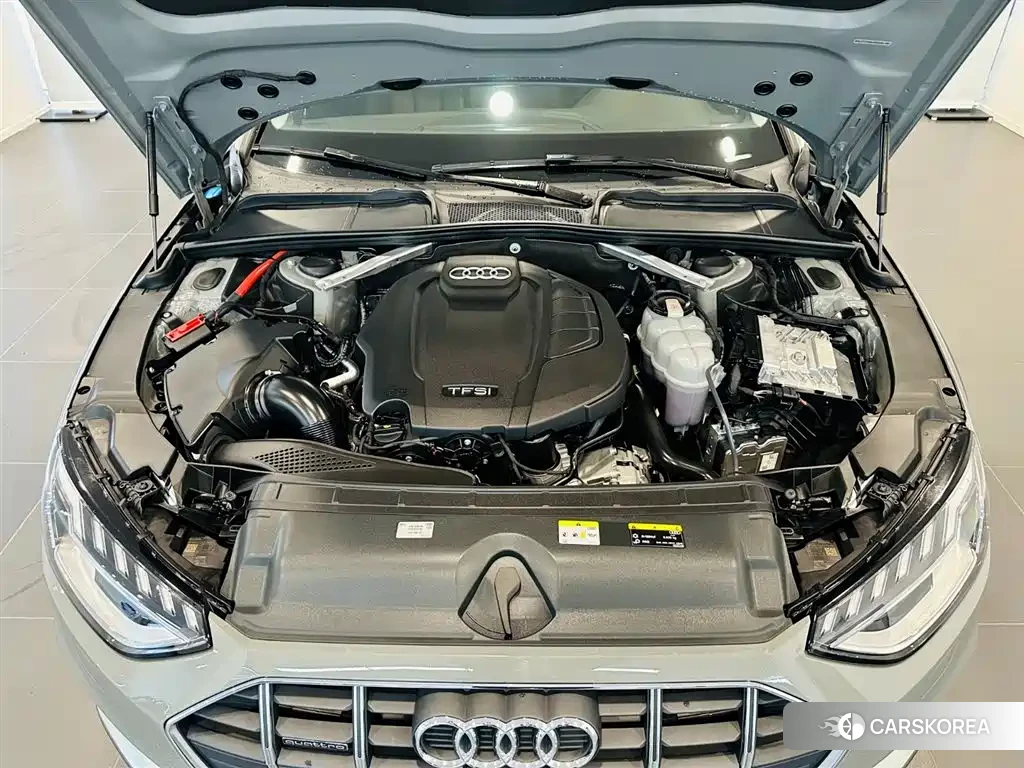 Audi A4L id 4628249 из Китая 8