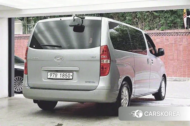 Hyundai The New Grand Starex id 3112684 из Кореи 13