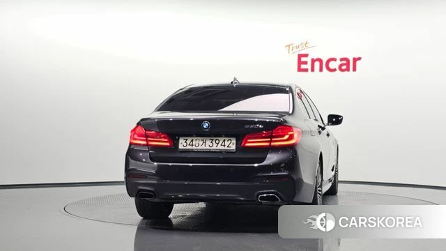 BMW 5 Series (G30) id 4642148 из Кореи 23