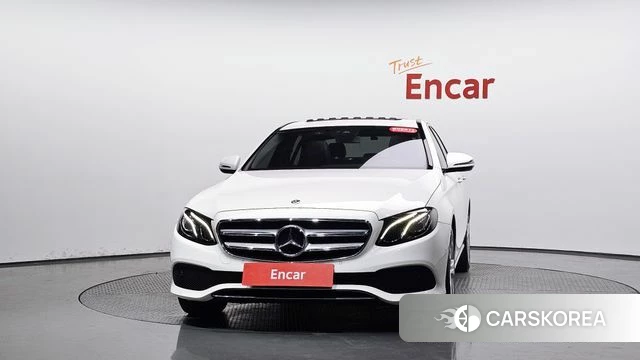 Mercedes-Benz E-Class W213 id 4596394 из Кореи 23