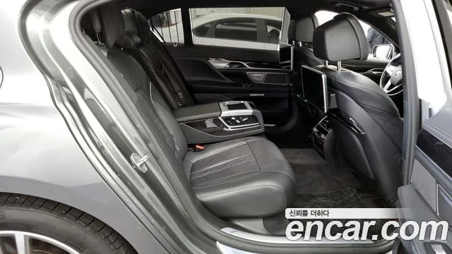 BMW 7 Series (G11) id 2581001 из Кореи 13