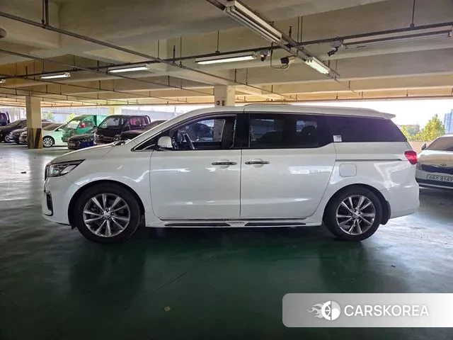 Kia The New Carnival id 3371553 из Кореи 13