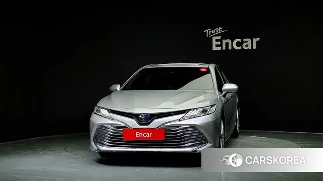 Toyota Camry (XV70) id 3024693 из Кореи 13