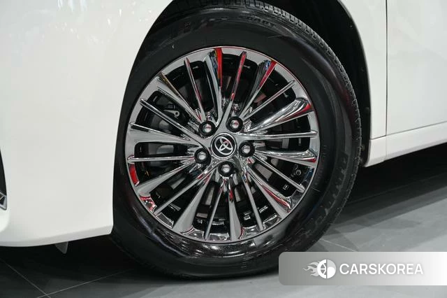 Toyota Elfa id 4290220 из Китая 17