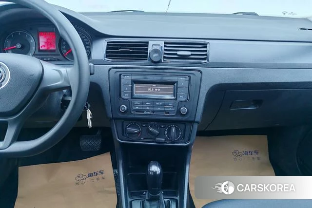 Volkswagen Santana id 3768853 из Китая 10