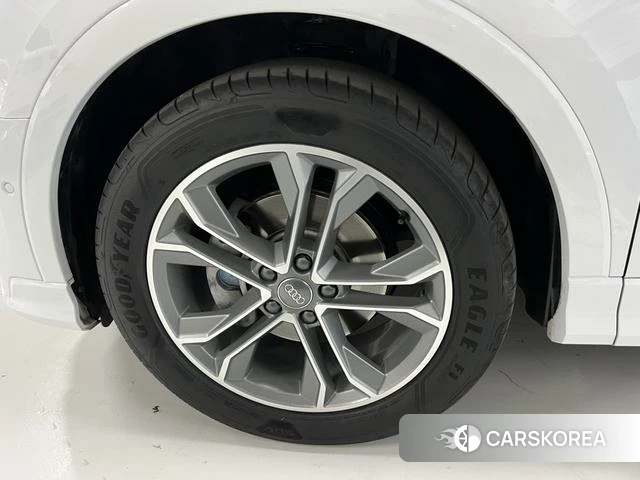 Audi Q3 id 4341806 из Китая 14