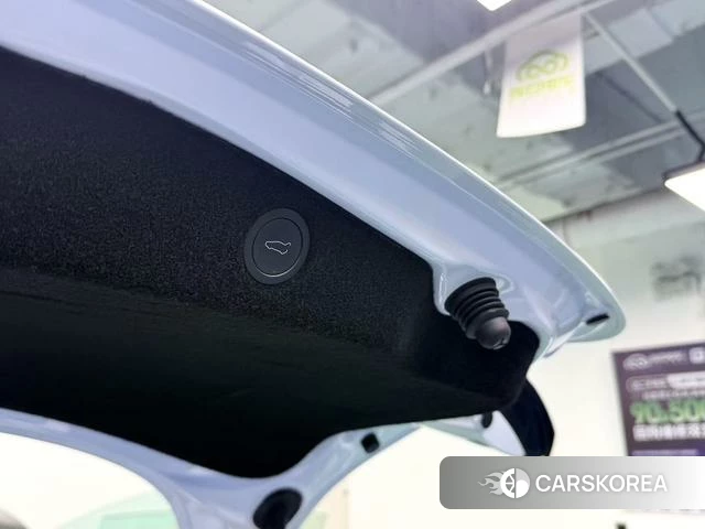 Tesla Model 3 id 4228444 из Китая 18