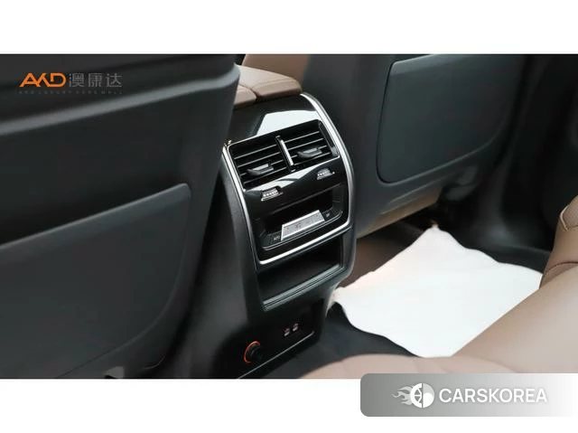 BMW X7 2024 Черный из Китая, фото 4