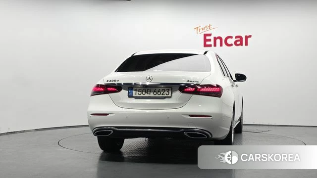 Mercedes-Benz E-Class W213 id 4651240 из Кореи 23
