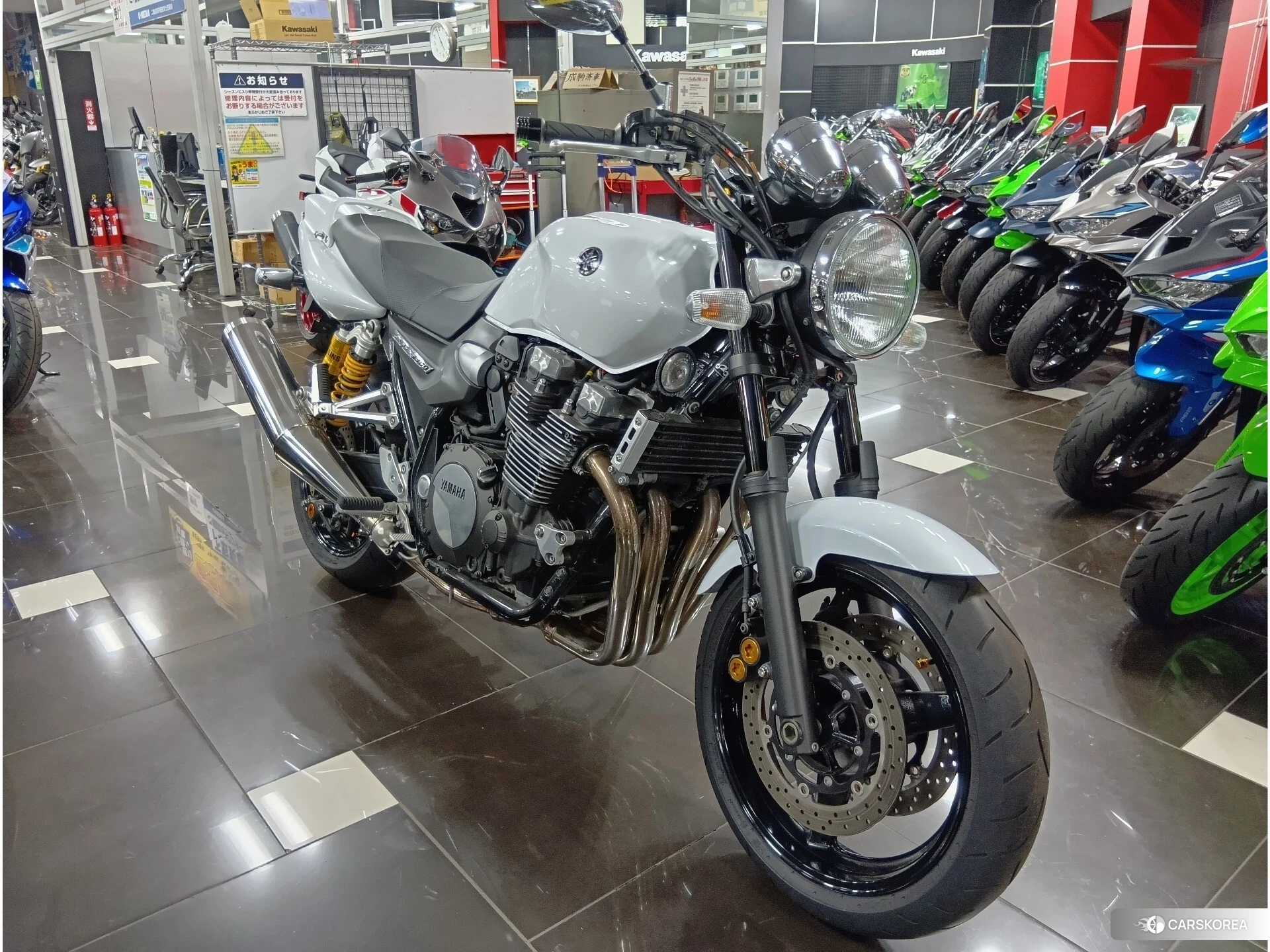 Yamaha XJR 1300 id 4183457 из Японии 8