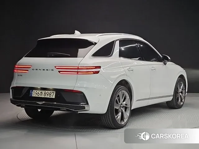 Genesis GV70 id 3706645 из Кореи 13