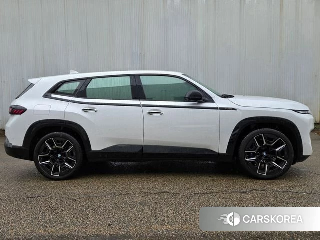 BMW XM (G09) id 3909706 из Кореи 10