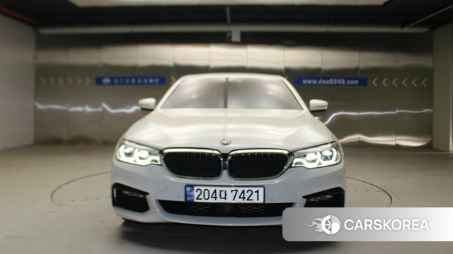 BMW 5 Series (G30) id 4203130 из Кореи 13