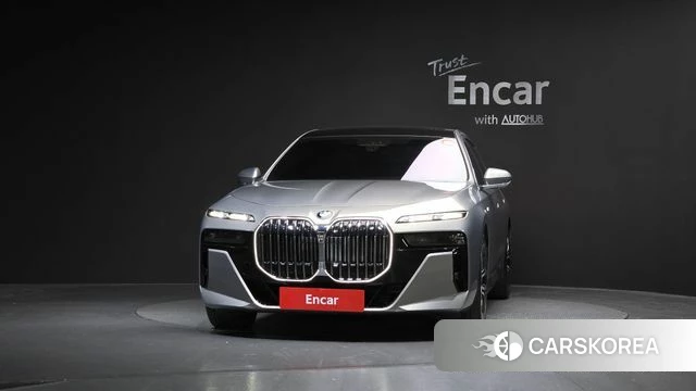 BMW 7 Series (G70) id 4222561 из Кореи 23