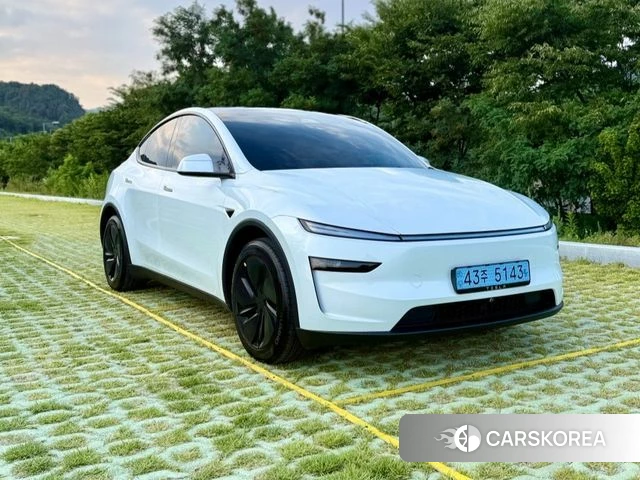Tesla Model Y id 4511086 из Кореи 13