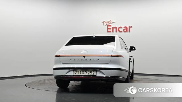 Hyundai Grandeur Hybrid (GN7) id 4635372 из Кореи 23