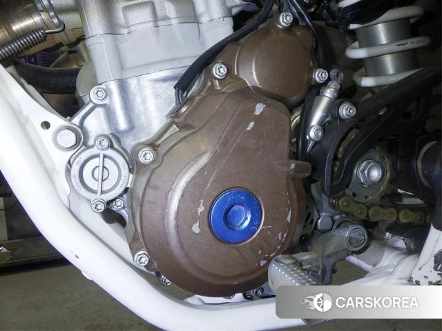 Engine photo