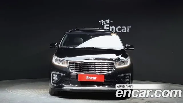 Kia The New Carnival id 2406414 из Кореи 13