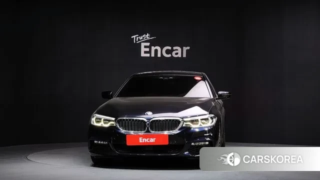 BMW 5 Series (G30) id 3698944 из Кореи 13