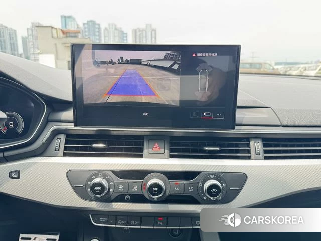 Audi A4L id 4276470 из Китая 11