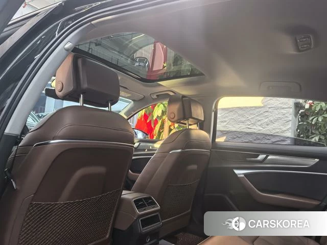 Audi A6L 2019 Черный из Китая, фото 6