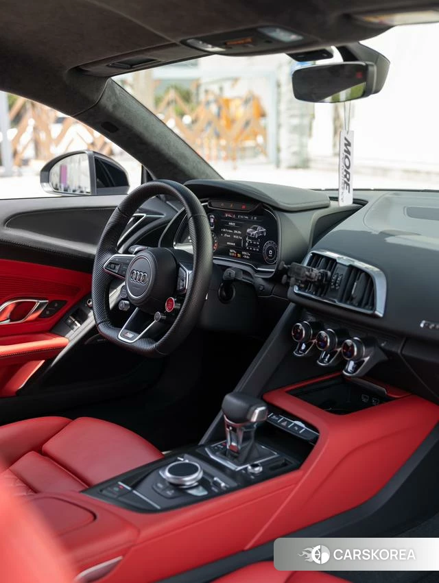 Audi R8 id 4329168 из Китая 9