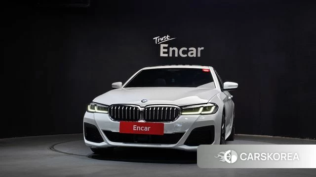 BMW 5 Series (G30) id 3799364 из Кореи 13