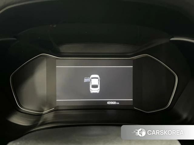 Kia K3 2023 Белый из Китая, фото 5