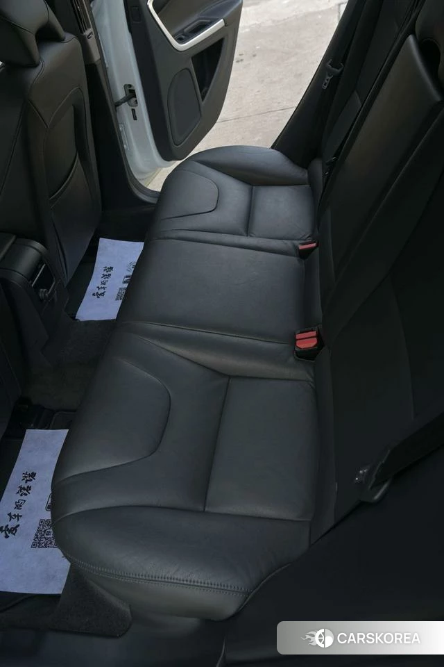 Volvo V60 id 4210960 из Китая 17