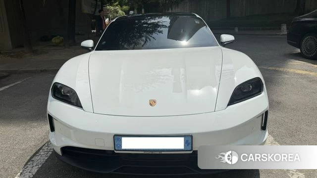 Porsche Taycan id 4302080 из Кореи 13