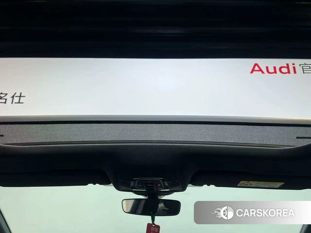 Audi A6L id 4217362 из Китая 8