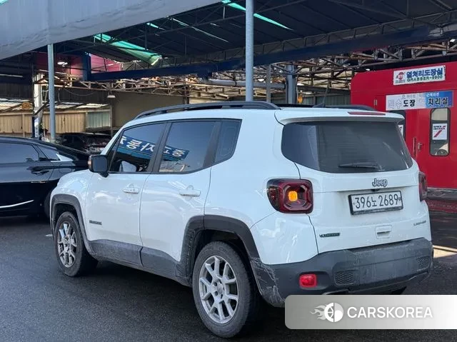 Jeep Renegade id 3651253 из Кореи 9