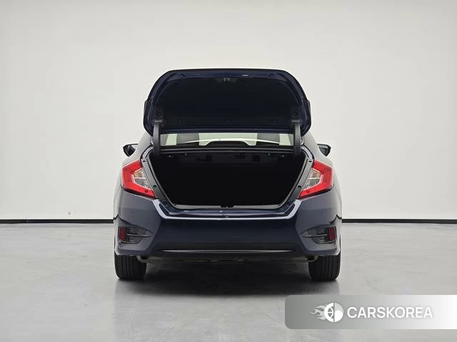 Honda Civic id 4259548 из Китая 13