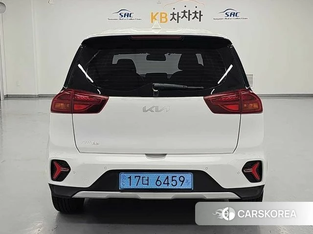 Kia Niro Plus id 4585328 из Кореи 13