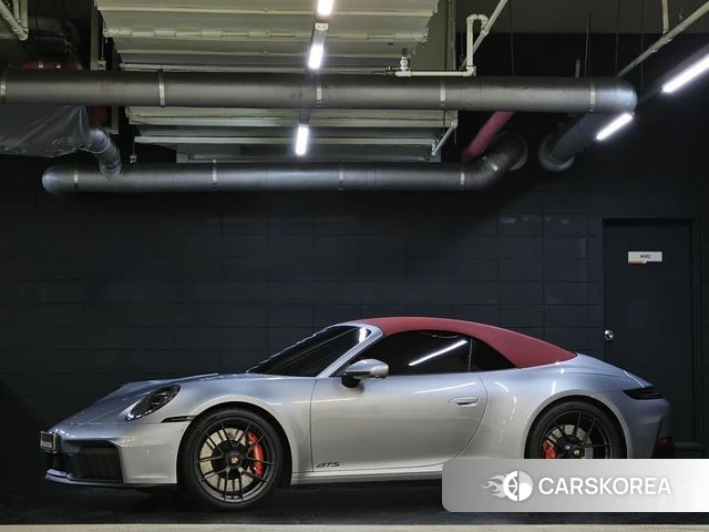 Porsche 911(992) id 4681453 из Кореи 13