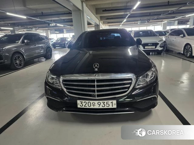 Mercedes-Benz E-Class W213 2019 Черный из Кореи, фото 3