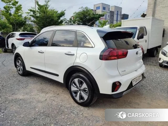 Kia The New Niro id 3012679 из Кореи 13