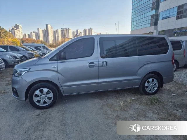 Hyundai The New Grand Starex 2019 Серебряный из Кореи, фото 4