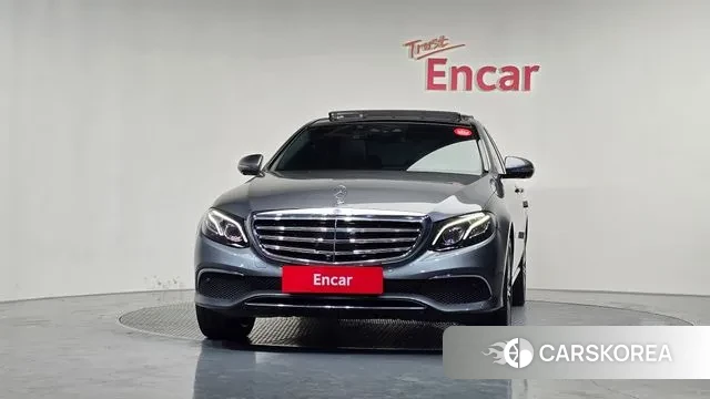 Mercedes-Benz E-Class W213 id 3687250 из Кореи 13