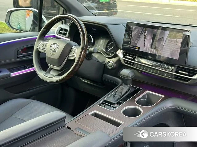 Toyota Grevia 2024 Белый из Китая, фото 3