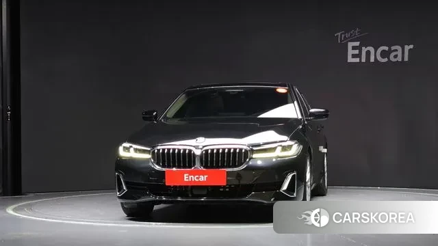 BMW 5 Series (G30) id 2998515 из Кореи 13