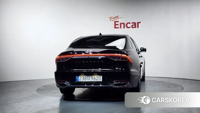 Hyundai The New Grandeur IG id 3539538 из Кореи 13