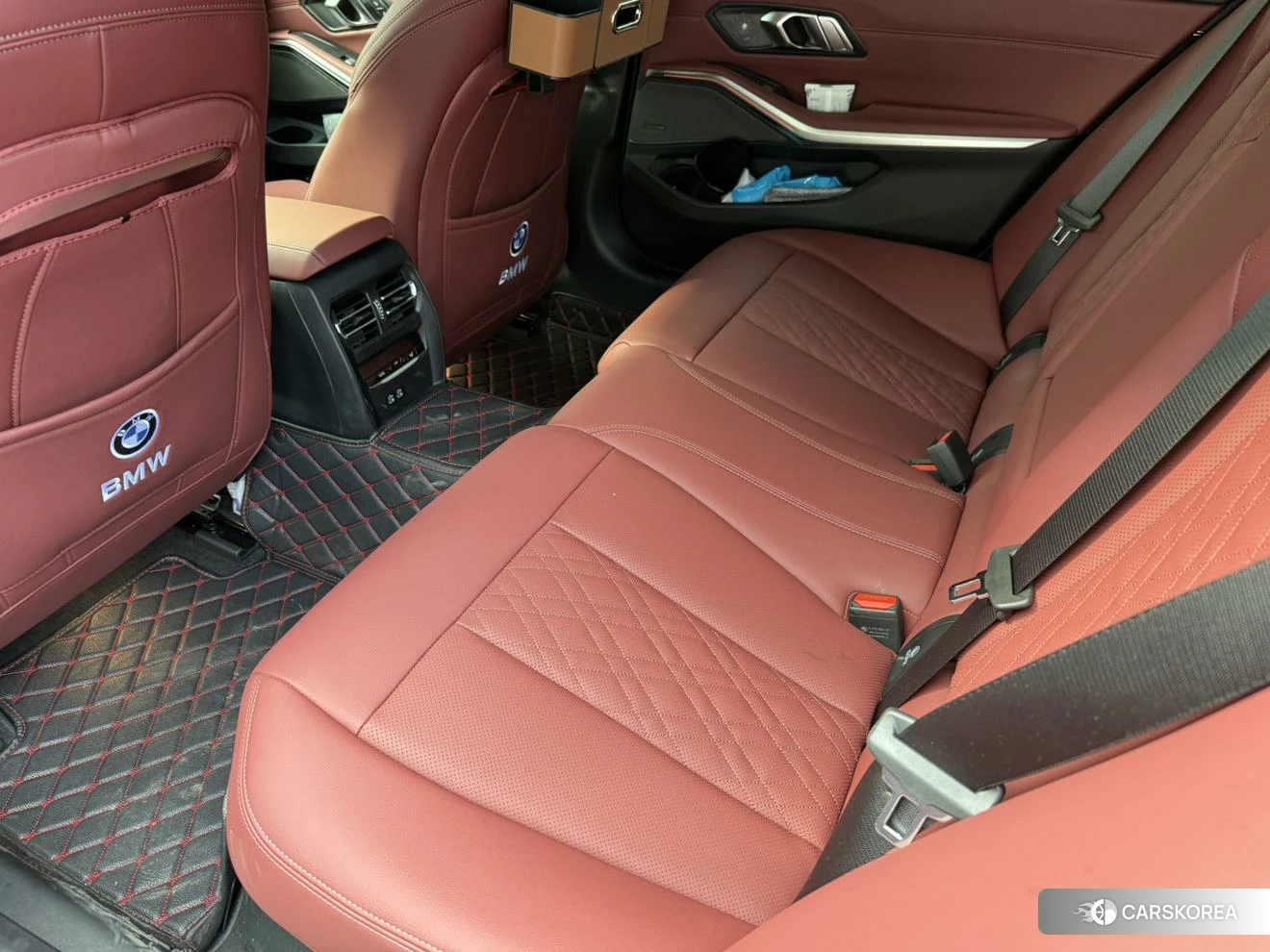 BMW 3 series 2024 Черный из Китая, фото 6