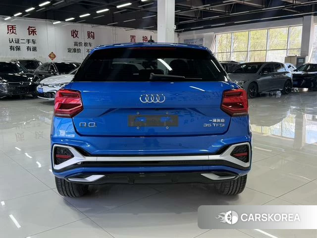 Audi Q2L id 4314291 из Китая 15