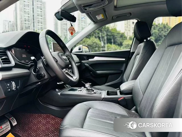 Audi Q5L 2021 Белый из Китая, фото 3