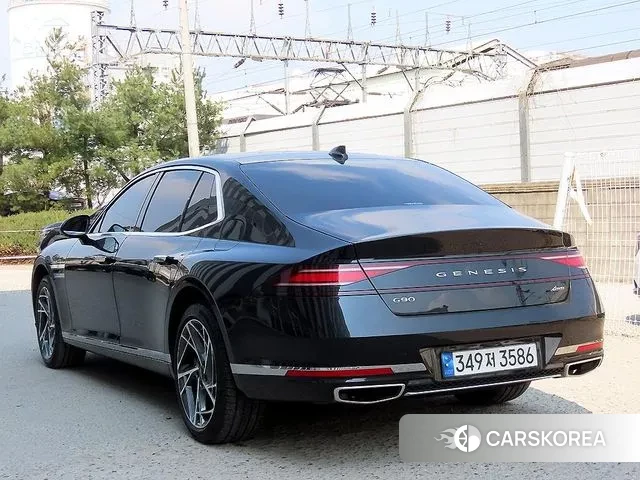 Genesis G90 (RS4) id 3777323 из Кореи 13